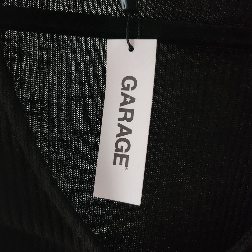 Garage Peek a boo crop top - Picture 7 of 7